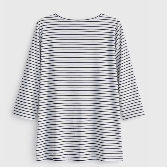 ❤️ Valentine❣️Women’s Top, size L, Hearts & Stripes Long Sleeve NWT - Picture 2 of 6